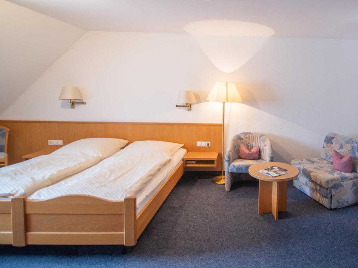 Brauereigasthof Zum Lamm Untergroningen 외부 사진