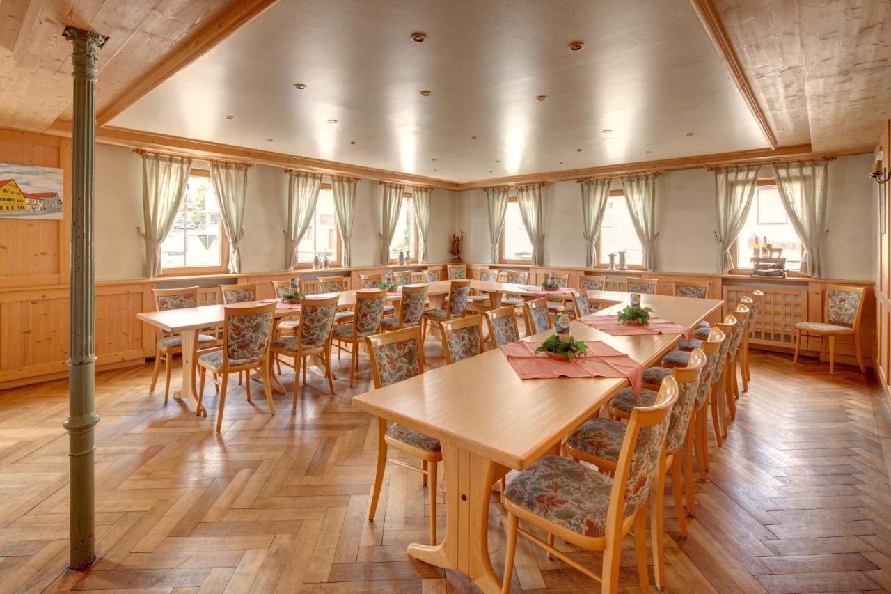 Brauereigasthof Zum Lamm Untergroningen 외부 사진